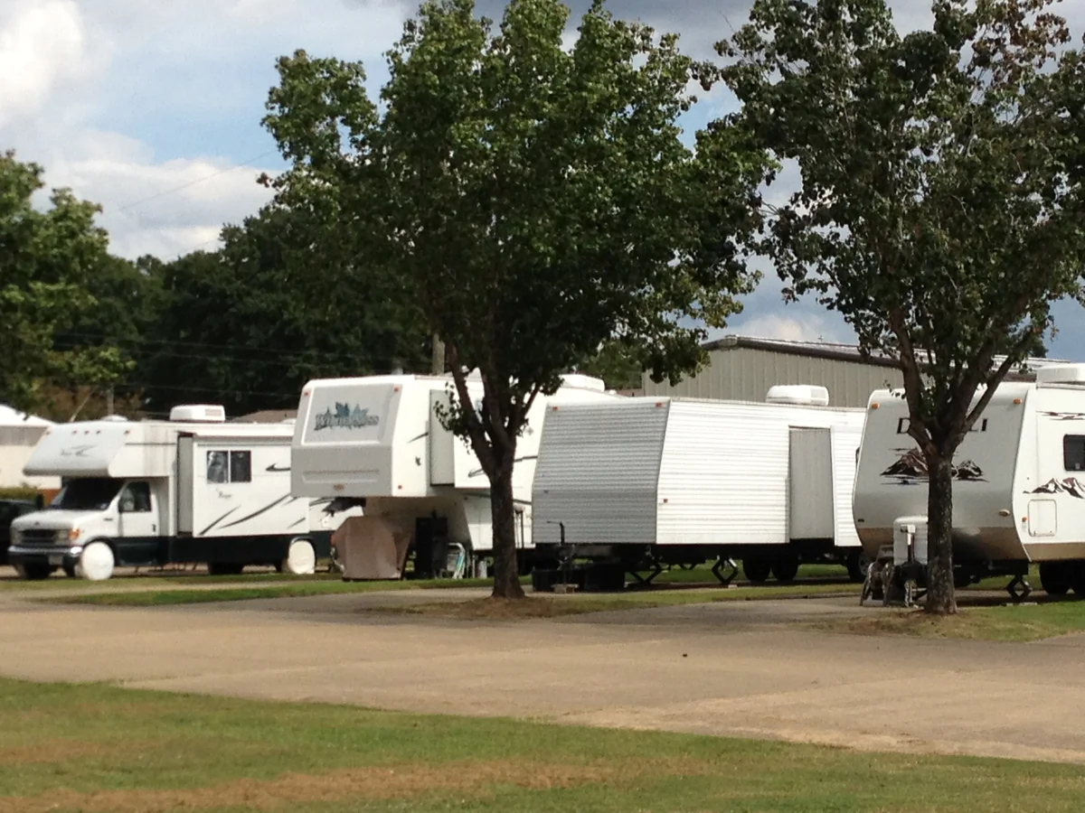V & S Rv Park
