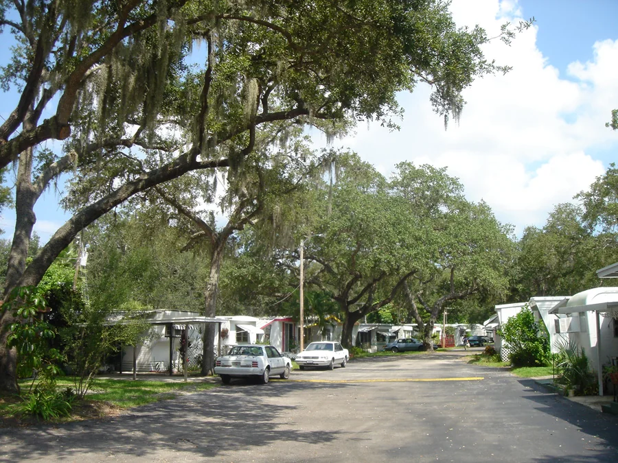 West Bay Mobile Home & Rv Park