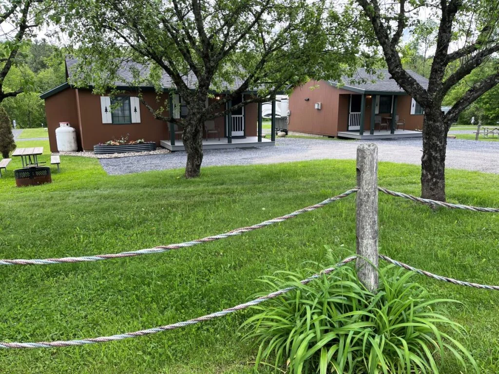 Mountain View Cottage & Camp