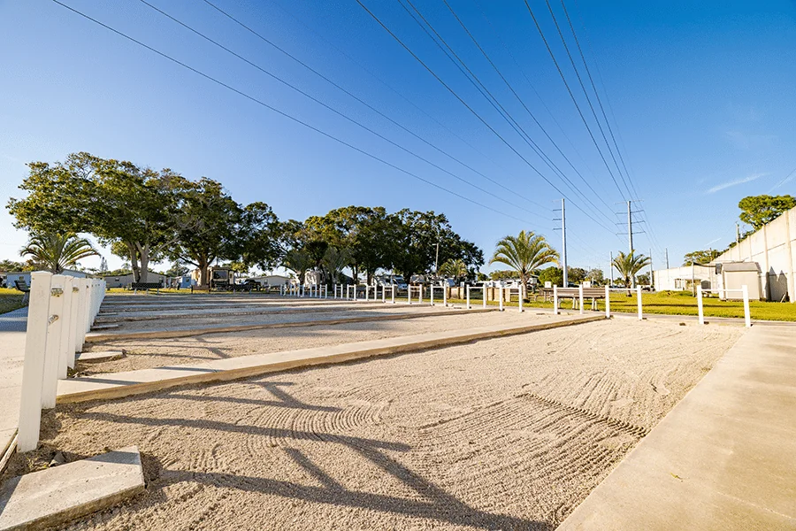 Robert’s Mobile Home & RV Resort