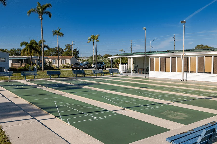 Robert’s Mobile Home & RV Resort