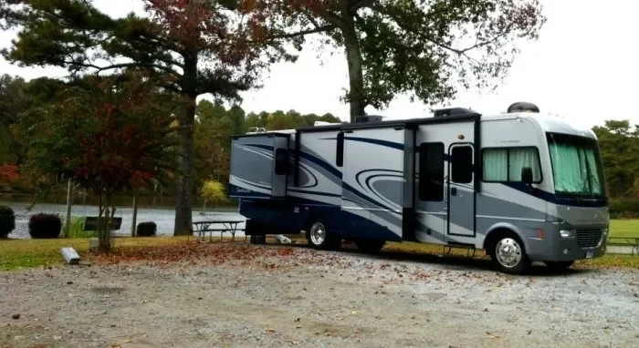 Twin Lakes Park & Rv