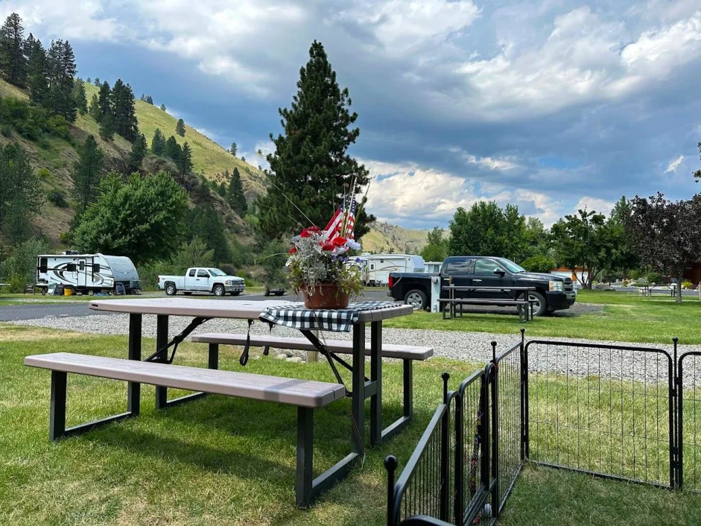 Canyon Pines Rv Resort