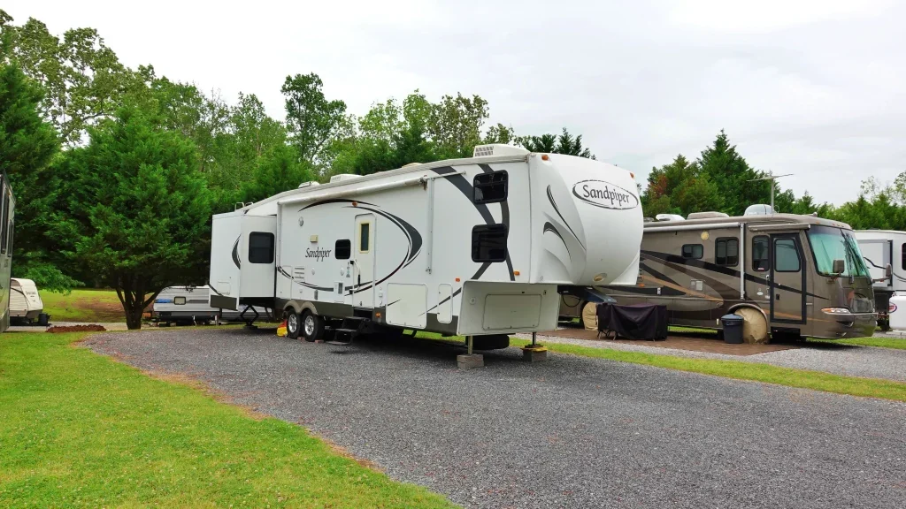 Waters Edge RV Park and Marina