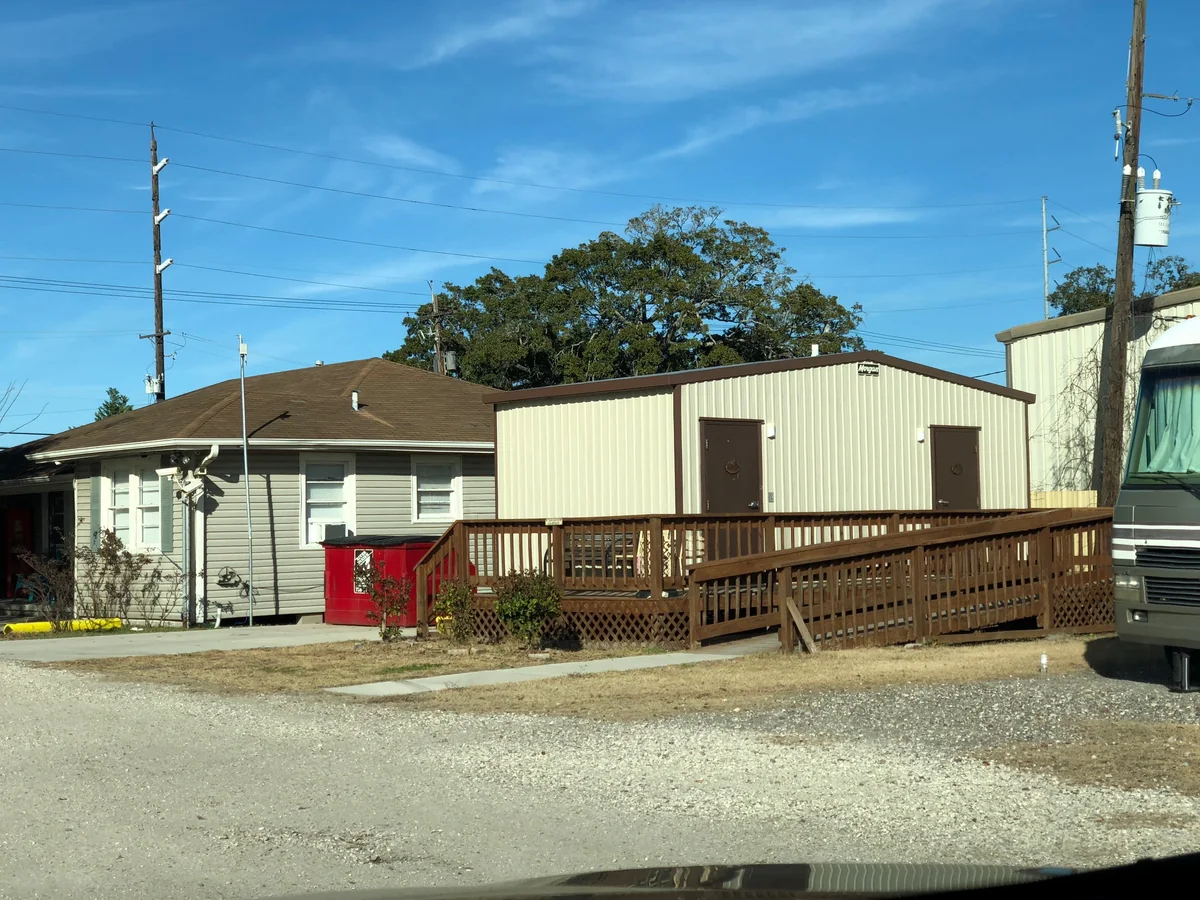 3 Oaks and a Pine RV Park