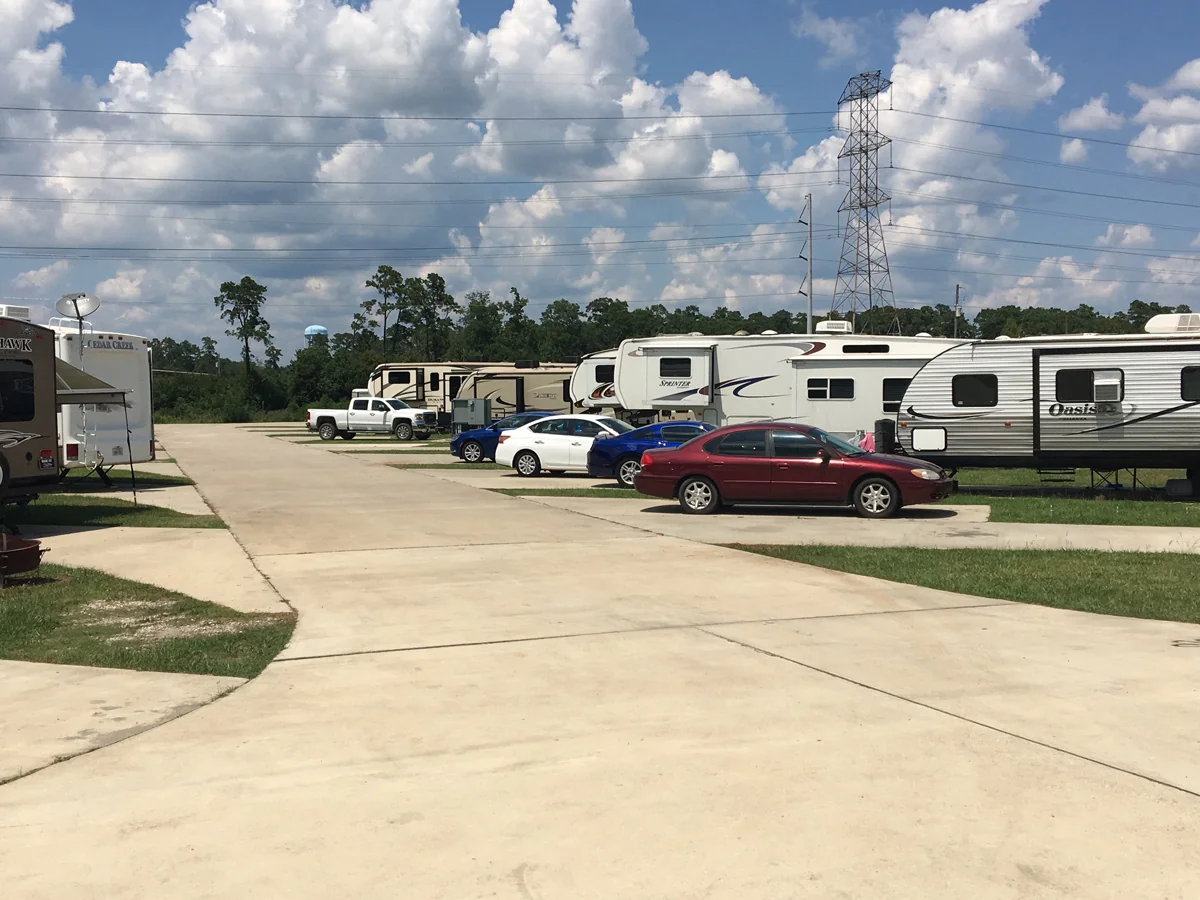 Hidden Ponds Rv Park