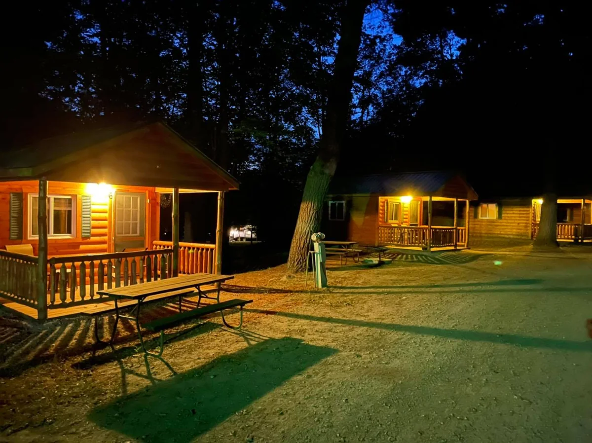 River View Campgrounds & Canoe