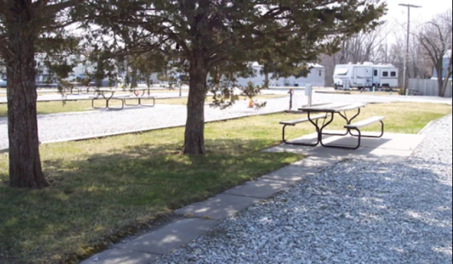 Lakeroad Village Mh & Rv Park