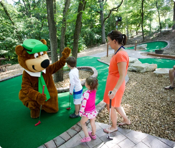Yogi Bear's Jellystone Park