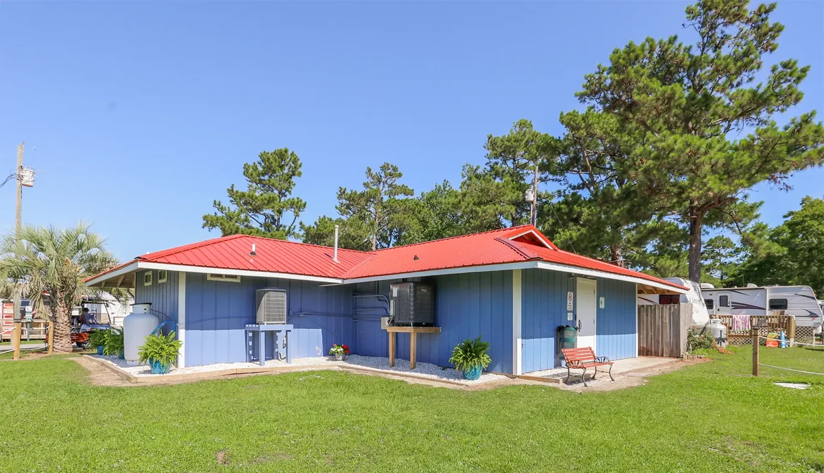 Lanier's Waterside Campground