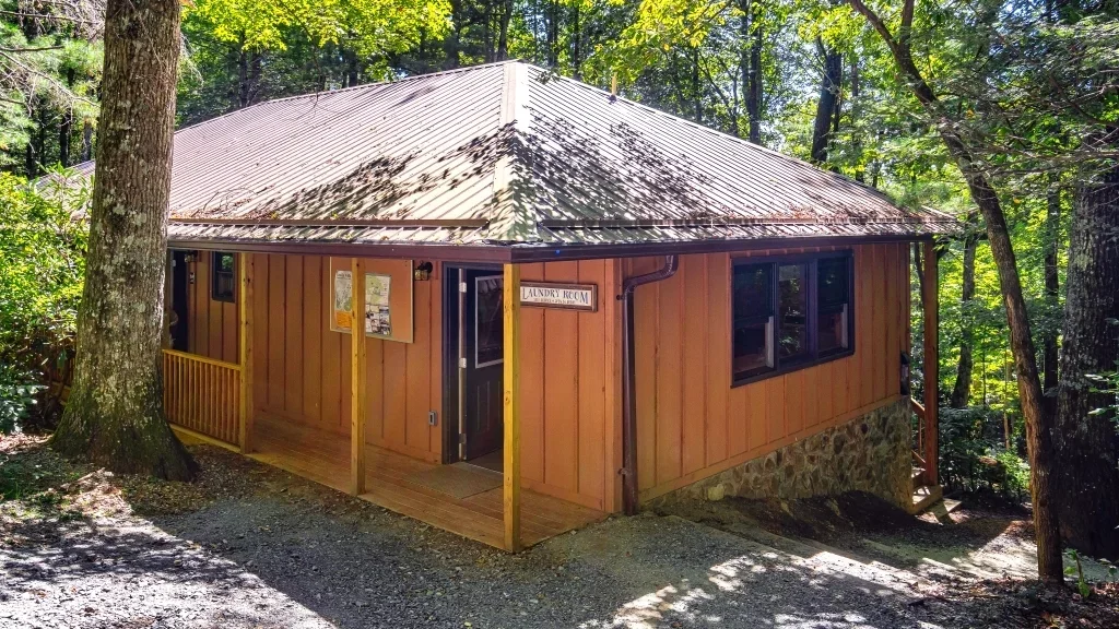 Linville Falls Trailer Lodge