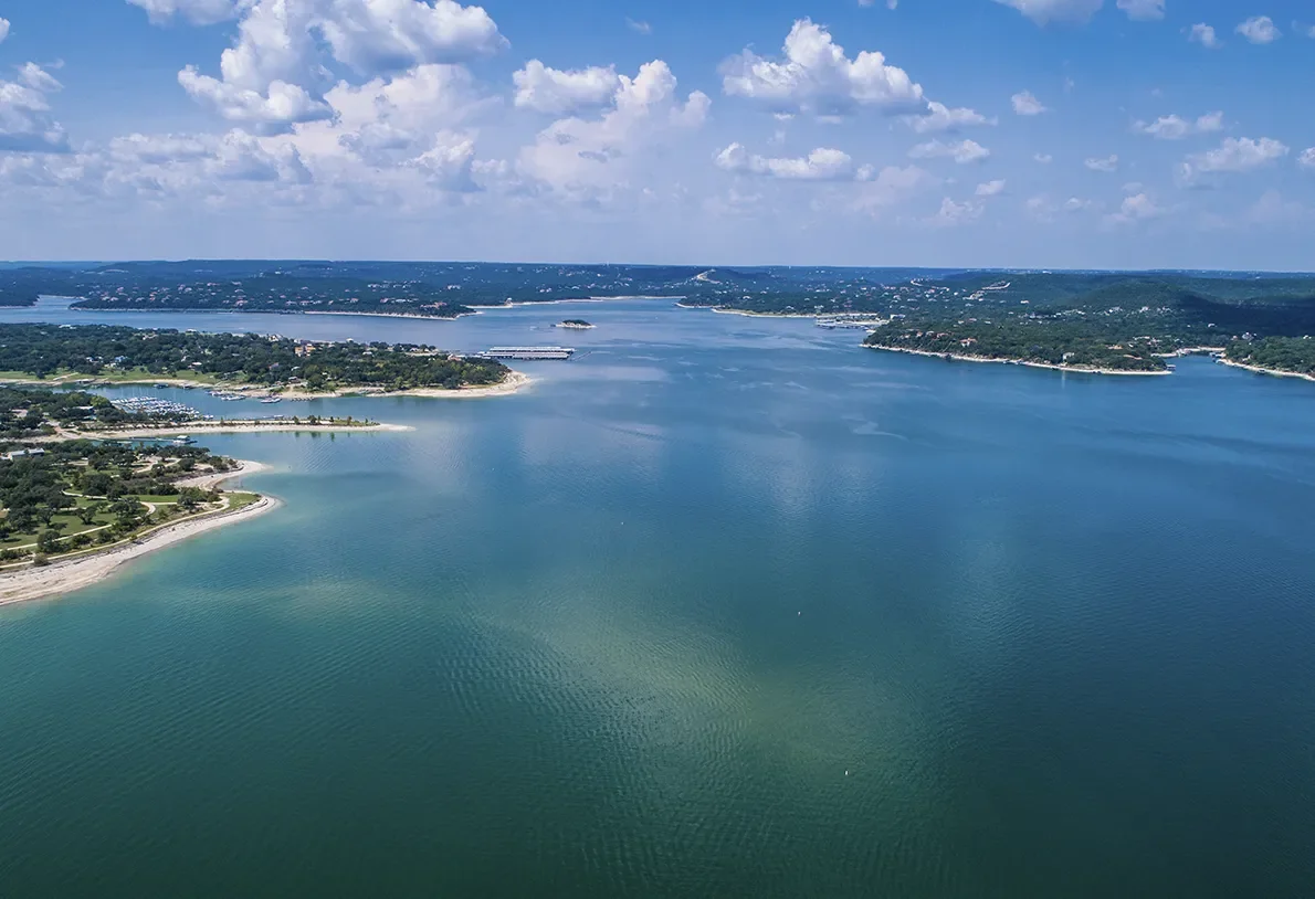Camper Resort On Lake Travis
