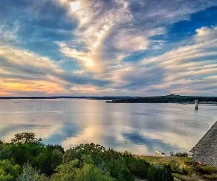 Creek Hollow Cabins & Rv Park